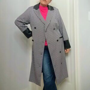 SHELBY & PALMER Women's Dogtooth Print Tailored Trench Coat.  Plus Size 16W